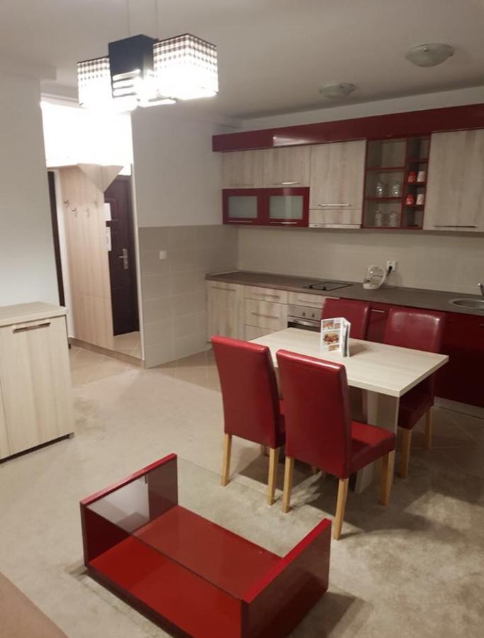 Holiday Wing Apartments ياغودينا المظهر الخارجي الصورة
