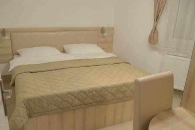 Holiday Wing Apartments ياغودينا المظهر الخارجي الصورة